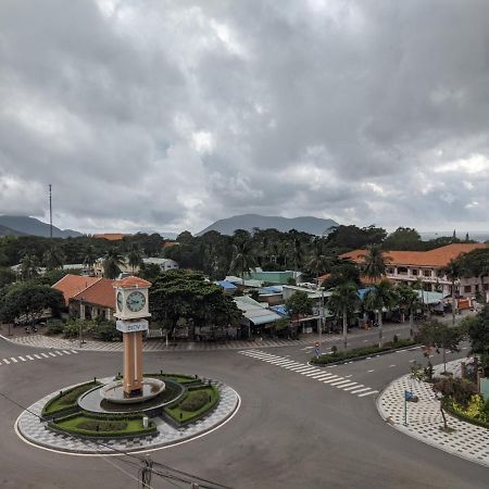 Sao Mai Hotel Chi Khu Co Ong Eksteriør billede